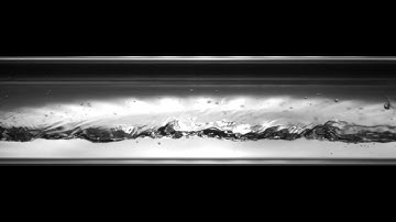 Horizontal Two-Phase R-123 Annular Pseudo-Slug Flow: V009L085.mpg