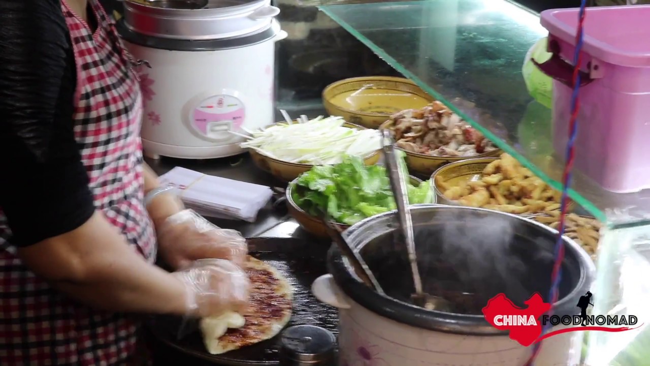 Chinese Students Life - University Food Zone, Baby Clams, Chicken Steak, Braised Beef Roll.. | China Food Nomad