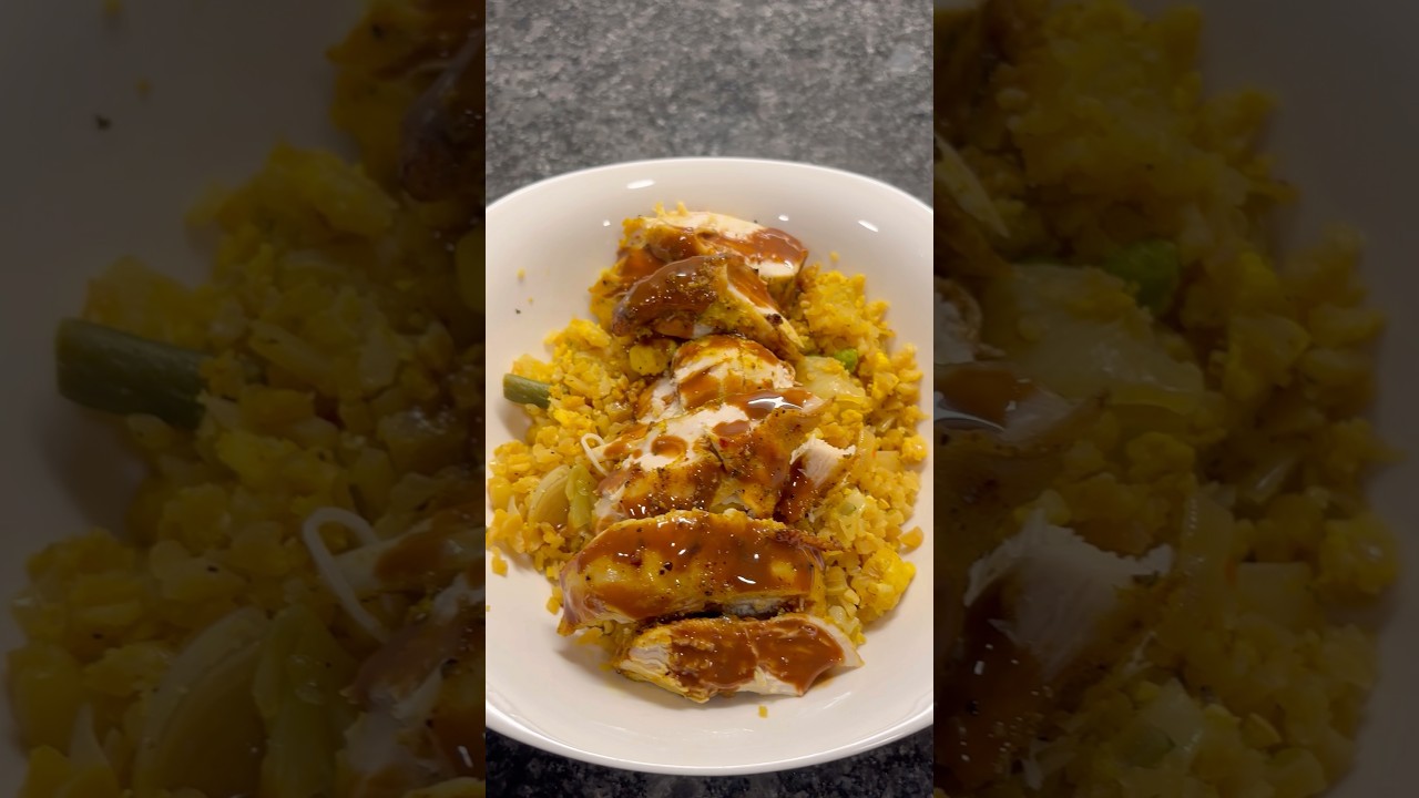 Healthy Dinner! Cauliflower Rice with Chicken! 