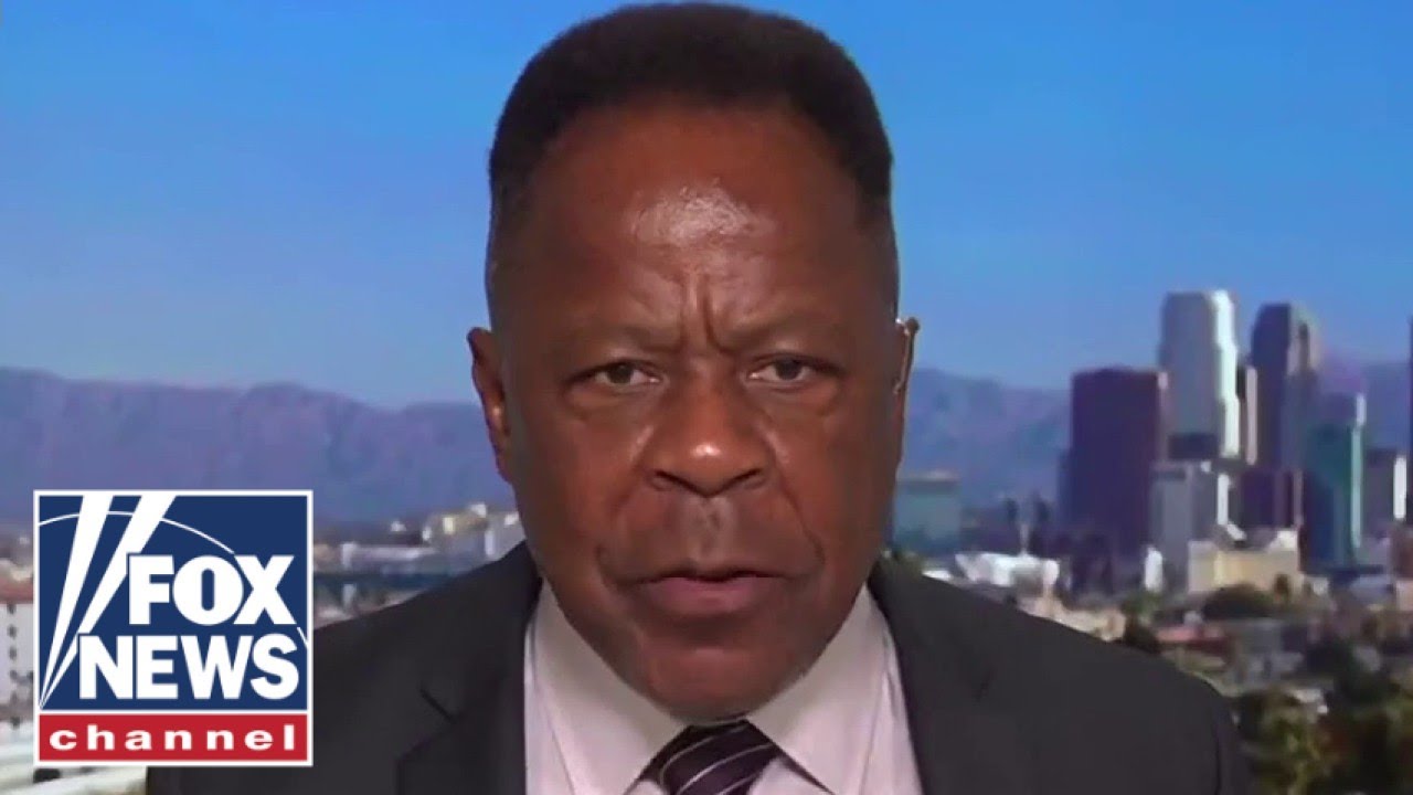 Activists offer bounty for sightings of Supreme Court justices