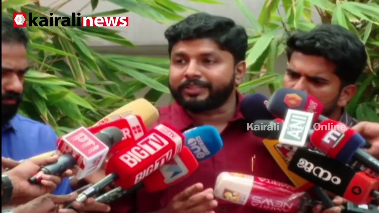 കോൺഗ്രസിന് ആപ്പിലൂടെ ലഭിച്ച പണം ഇതുപോലെ കാണിക്കാൻ പറ്റുമോ?' | V Vaseef against Congress