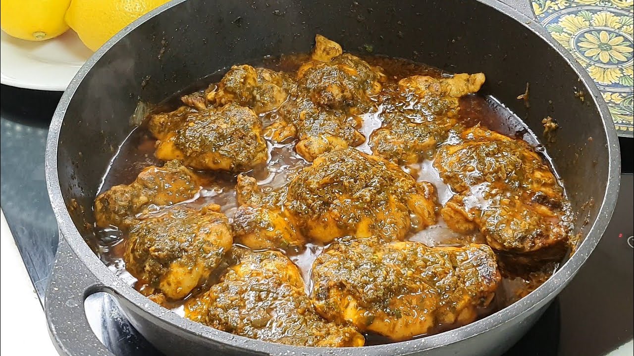 פרגיות עסיסיות בעשבי תיבול ולימון- Juicy Boneless chicken thighs with lemon and herbs