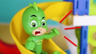 Superhero Toys English Gekko Is Afraid Of Slides - Toys For Kids