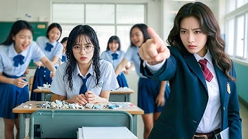 Nữ sinh nghèo khổ bị cả lớp bắt nạt nhưng những kẻ bắt nạt không biết chị của cô tàn bạo như thế nào