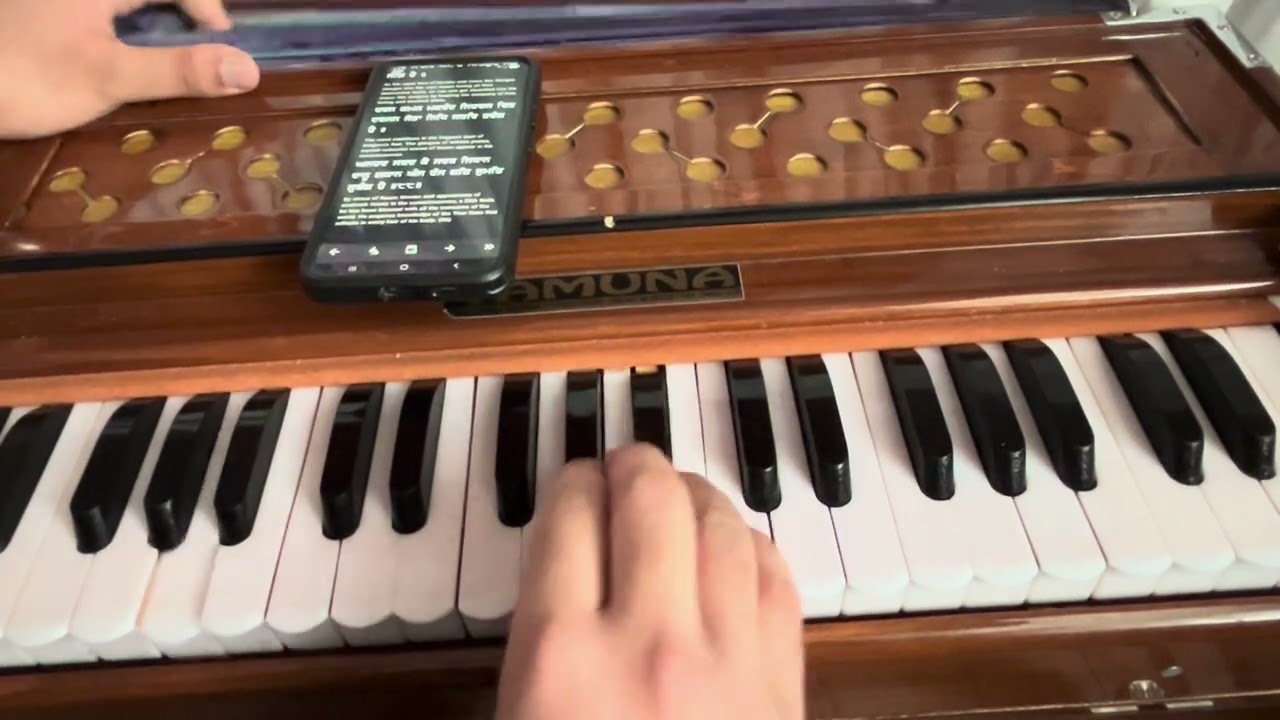 Gursikh Sadh Sang Rang Meh Rangeele Bhae - AKJ Shabad Tutorial Female Scale