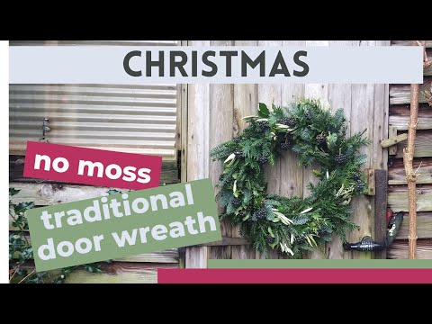 Making a traditional Christmas door wreath without using moss