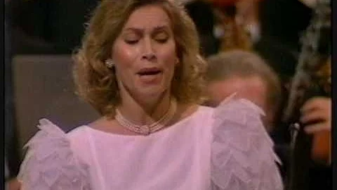 Handel / Mozart-Messias-J...  Varady -He shall fee...