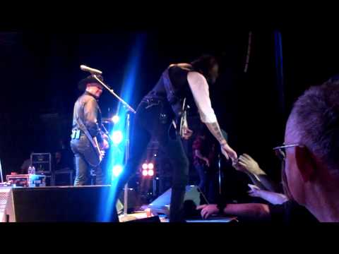 Ronnie Dunn- Boot Scootin Boogie at Wild Adventures 4-6-13