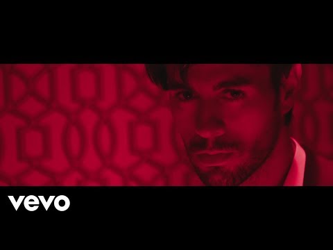 Enrique Iglesias ft. Bad Bunny - El Bano (2 января 2018)