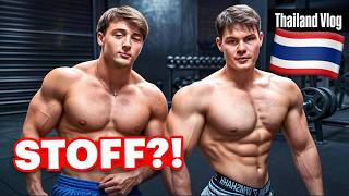 Download Lagu Who is REALLY stronger?! Mr. LAT vs. Manuel Haas in Thailand🇹🇭 MP3