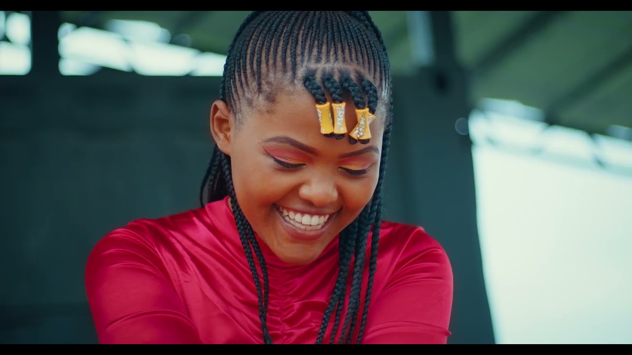 NATTY MWALIMU KING'ANG'I  WAMERU TUKO SAWA OFFICIAL VIDEO (SMS skiza 7386926/5357869 to 811