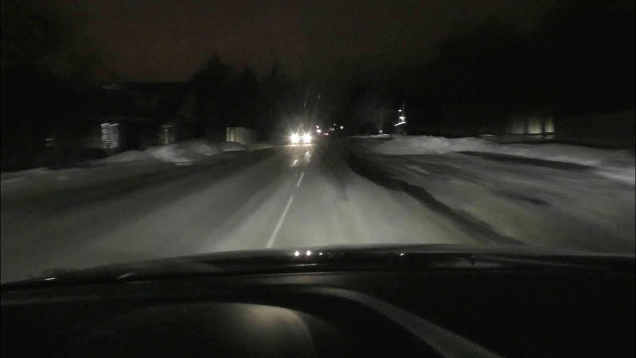 Мокрые глаза. Мокрый асфальт. 180 по мкаду. Текстура асфальта для блендера. Мокрый макияж глаз.