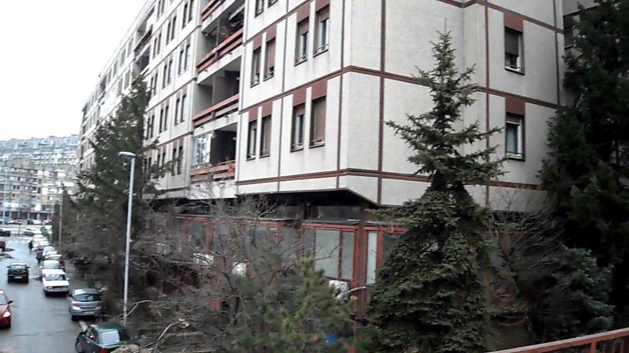 Ulica Milentija Popovića br 33 35