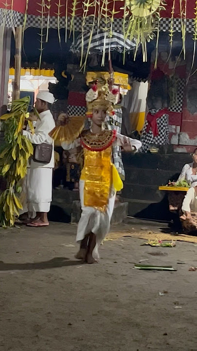 Sanghyang Dedari #shorts #sanghyangdedari #sanghyang #balinesedance #dance #culture #budayabali