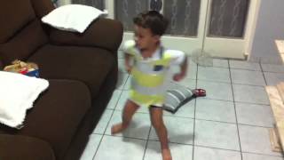 Caio Psy Gangnam Style