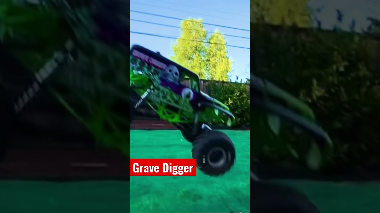 Grave Digger RC Monster Truck Axial SMT10 Bashing and Full Send on a T-Bone Airtime Ramp 