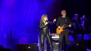 14 Suzi Quatro -Too Big