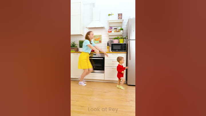 Mom Hack for Cooking Solo with a Little One! 🍳👶 #cooking #family