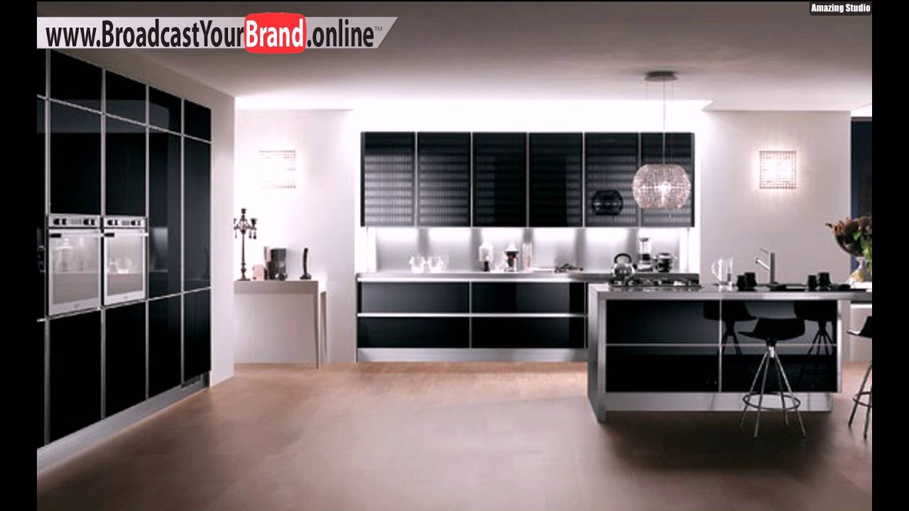 Wohnideen küche modern holz esstisch schwarze glas küchenrückwand ...