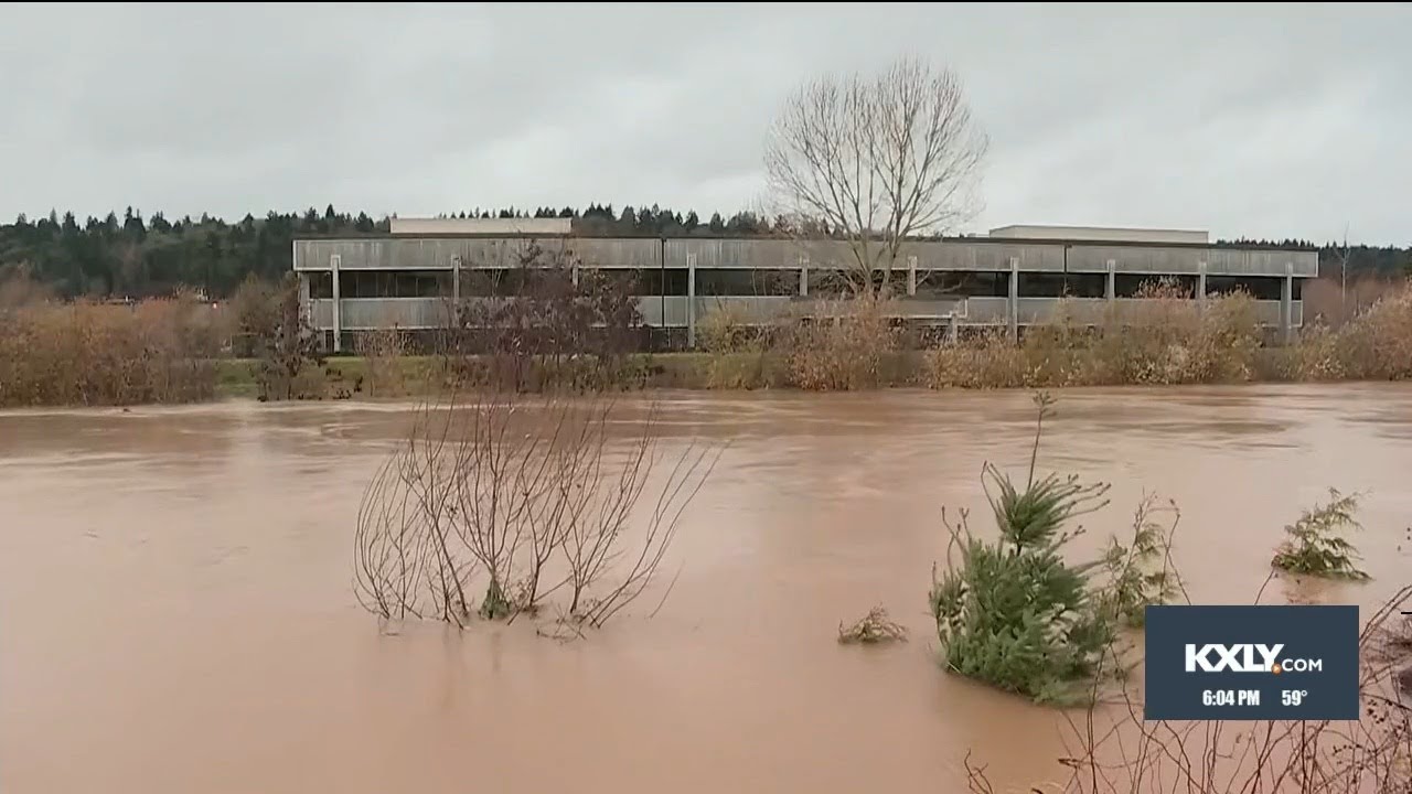 Flooding in western Washington - YouTube