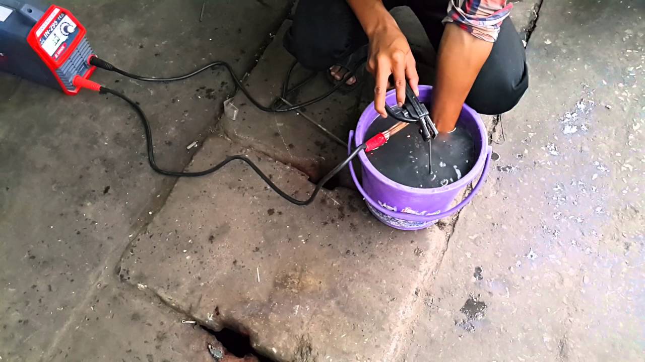 KENDE295 WELDING IN WATER YouTube