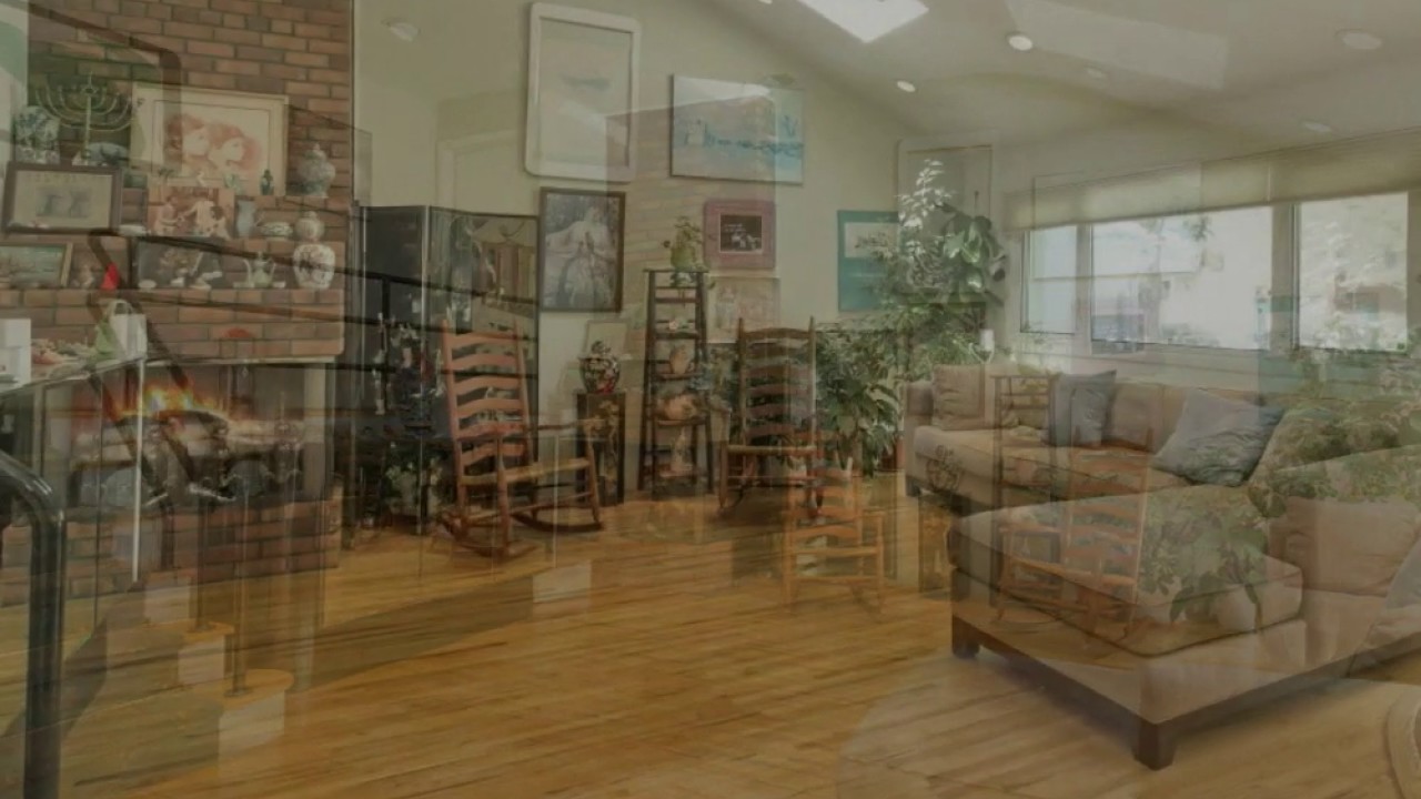 14 Irene Lane East, Plainview, NY 11803