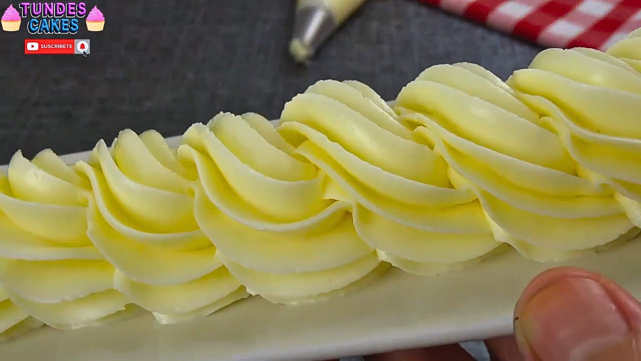 Секреты приготовления идеального и крепкого масляного крема с сахарной пудрой!