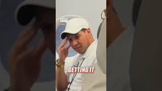 Airplane Passenger Steals From Man 😯