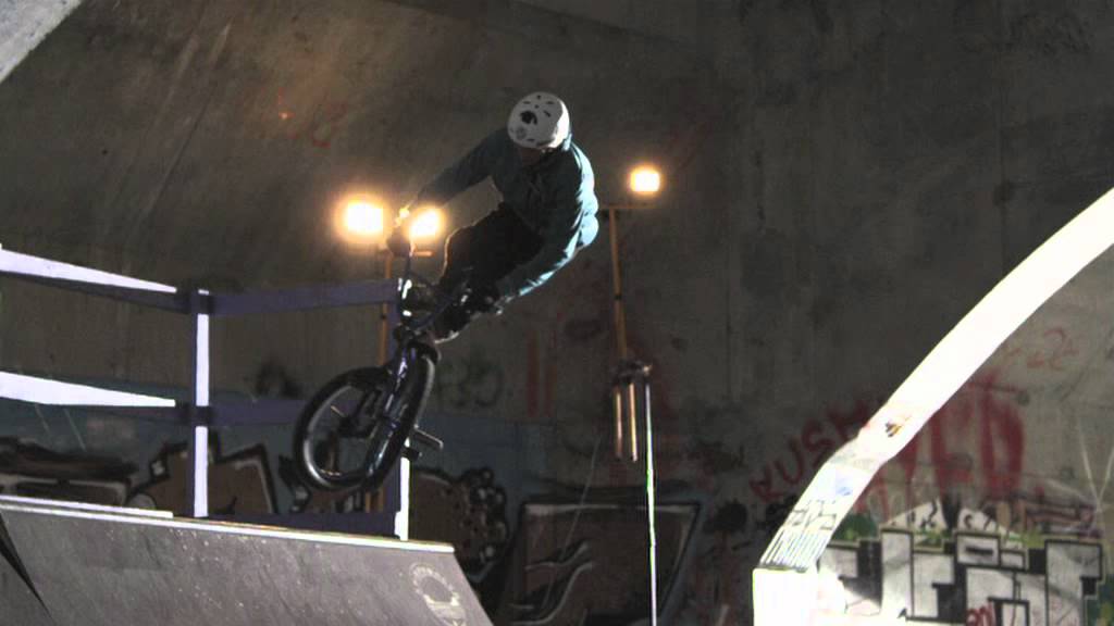 Foxtrot Sony Alpha SLT-A37 Kit TVC