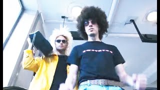 Download lagu rave.mp4