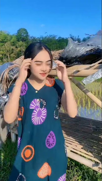 Silvia gadis desa goyang asik#short #shorts #shortvideo