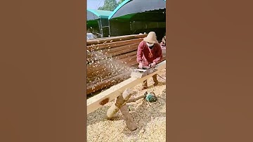 The process of planing wood - good machinery can make the work more efficient