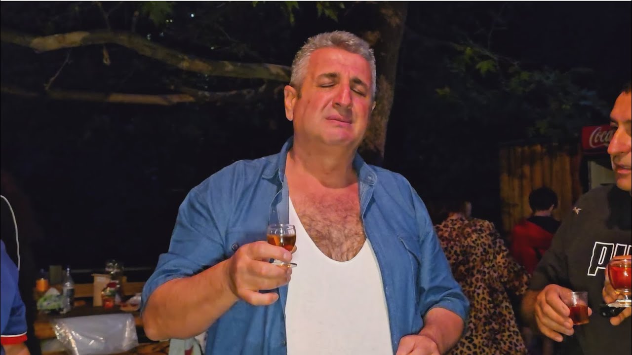 ԱՇՏԱՐԱԿ։Հուզիչ անակնկալ թագավոր եղբոր ընտանիքի կողմից շատ հարգելի հորեղբորը։