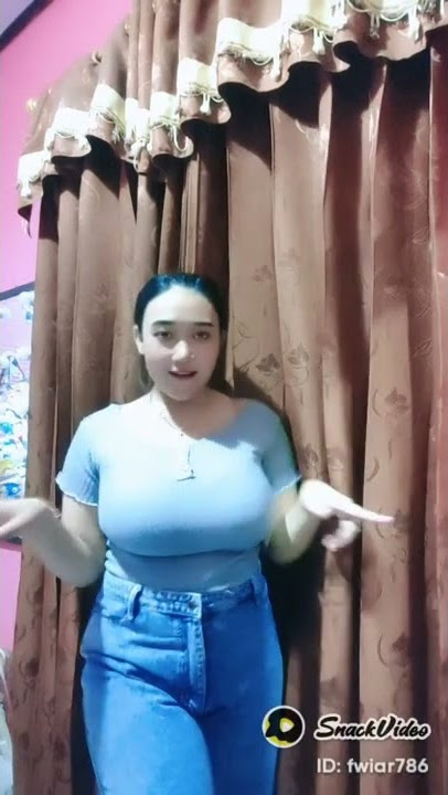 Toge Cewe Ini Gede Banget Seperti Bola....