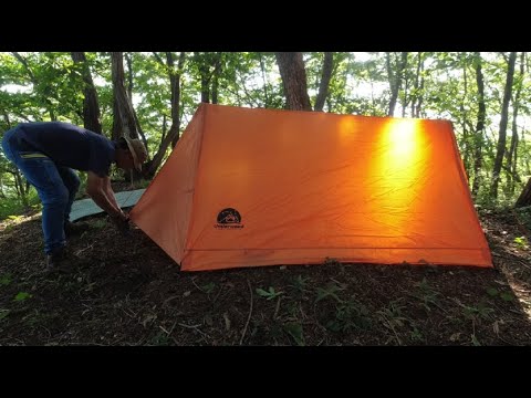 ソロキャンプ、低山登山ソロ泊 静かな贅沢な時間と「ホッケの開きとご飯で夕食」 夕暮れのこの時間が大好きです