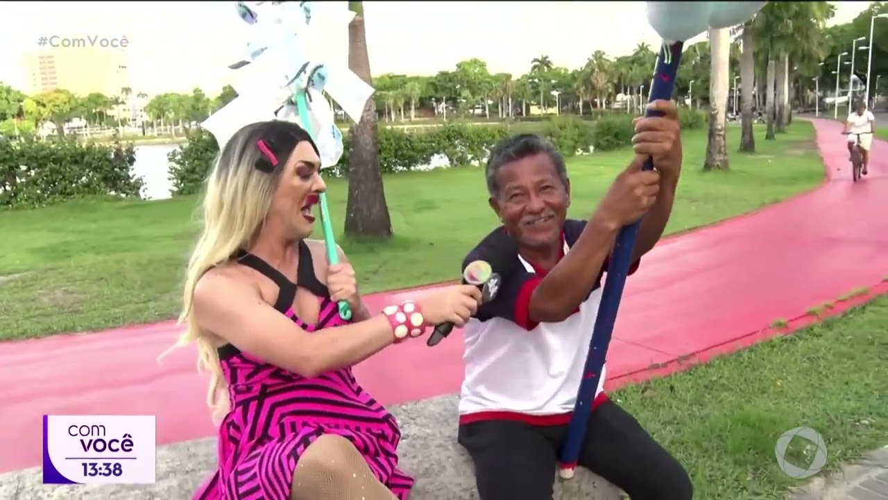 Você compraria? Influencer descobre novo jeito de lucrar e vende "pum" na internet - Com Você