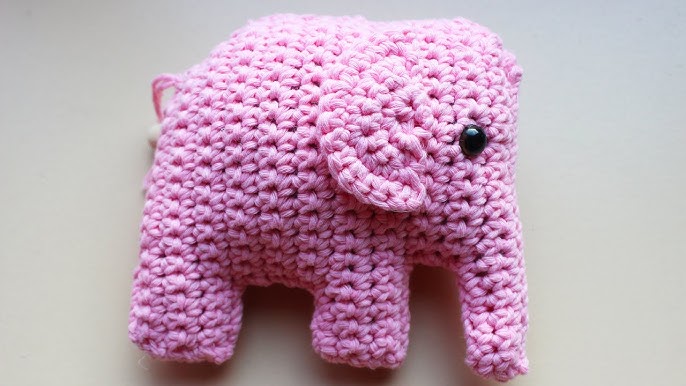 Sebra - Fanto the Elephant Crochet Pram Chain