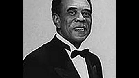 Benjamin Matthews sings "Hairston Spirituals"
