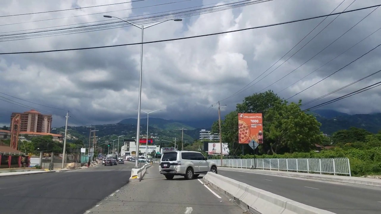 Construction Constant Spring Road | Kingston