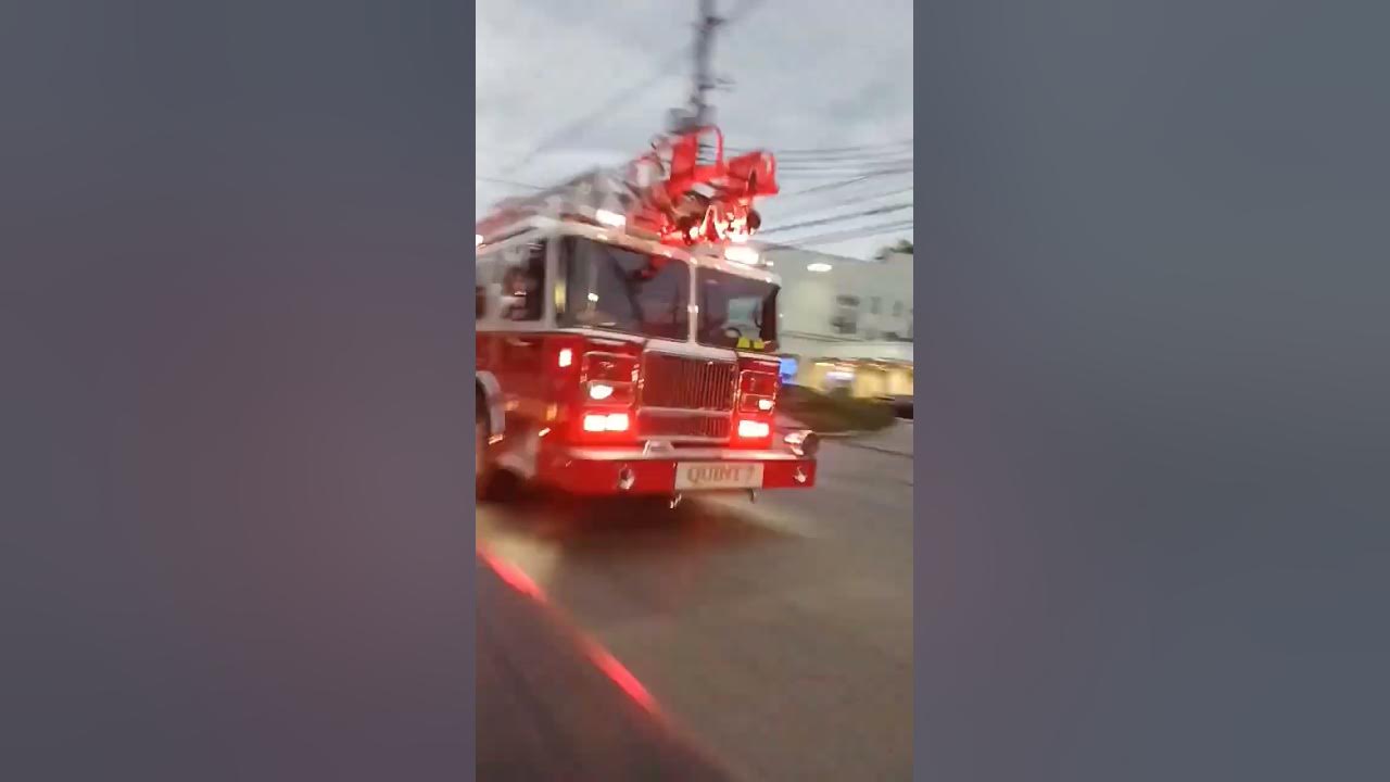 Siren 🚨 Sounds from Firetruck #transportation #grsirensultan Siren 🚨 Sounds from Firetruck #transportation #grsirensultan