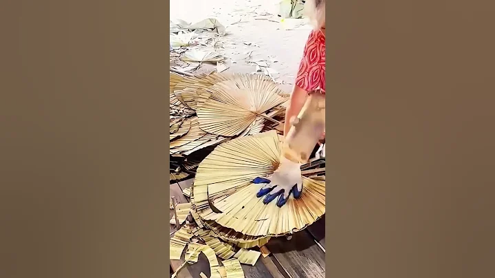 Making process of palm leaf fans