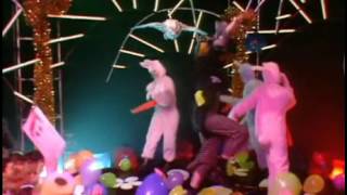 Top of the Pops 08/07/1982 Captain Sensible Happy Talk Stuffed Seagull