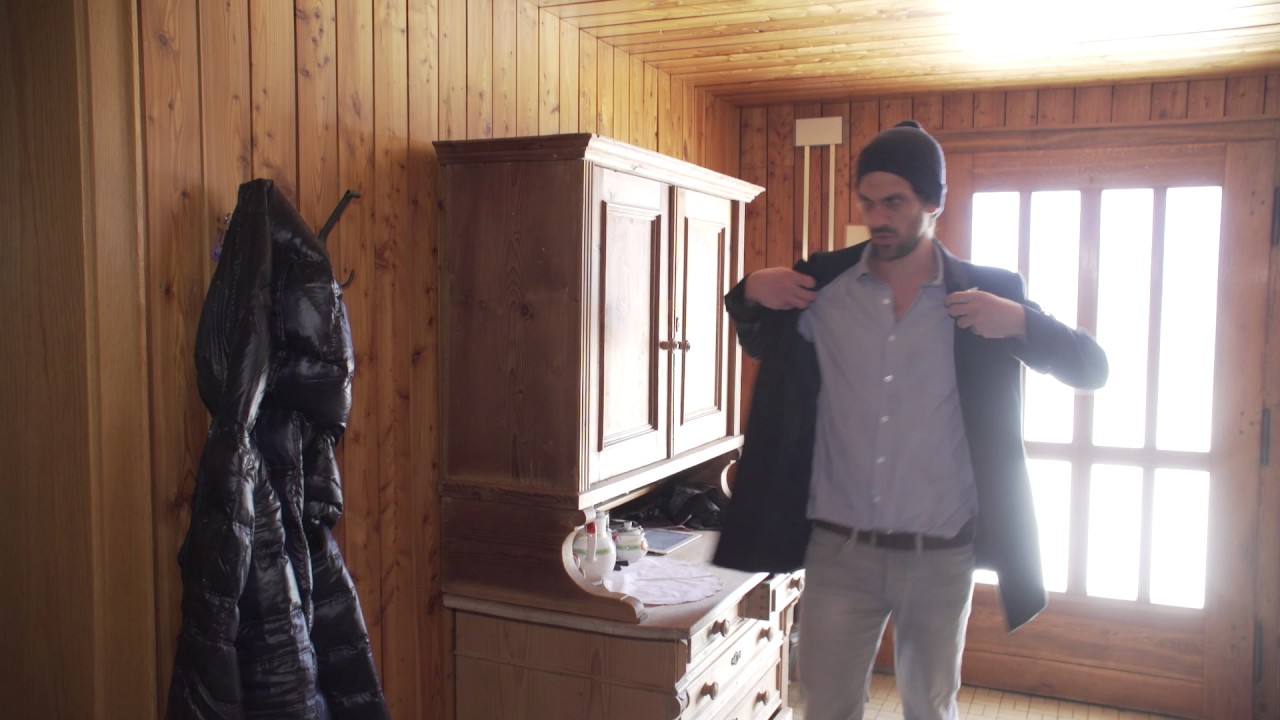 +++ Hütchenspieler von der Arbeit zurück: ... +++ [Postillon-Newsticker]