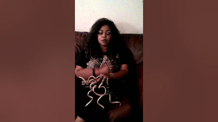 Edith Graham - Real Nails Qweenz  "Gypsy"