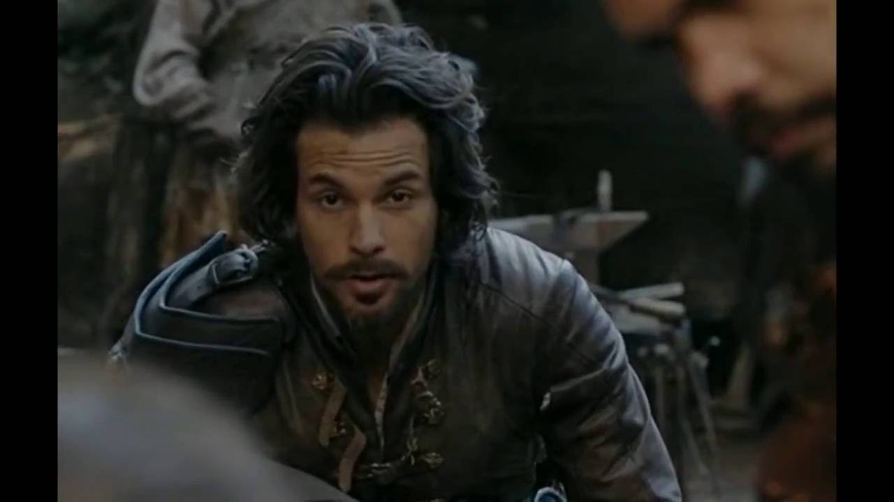 Santiago cabrera Aramis