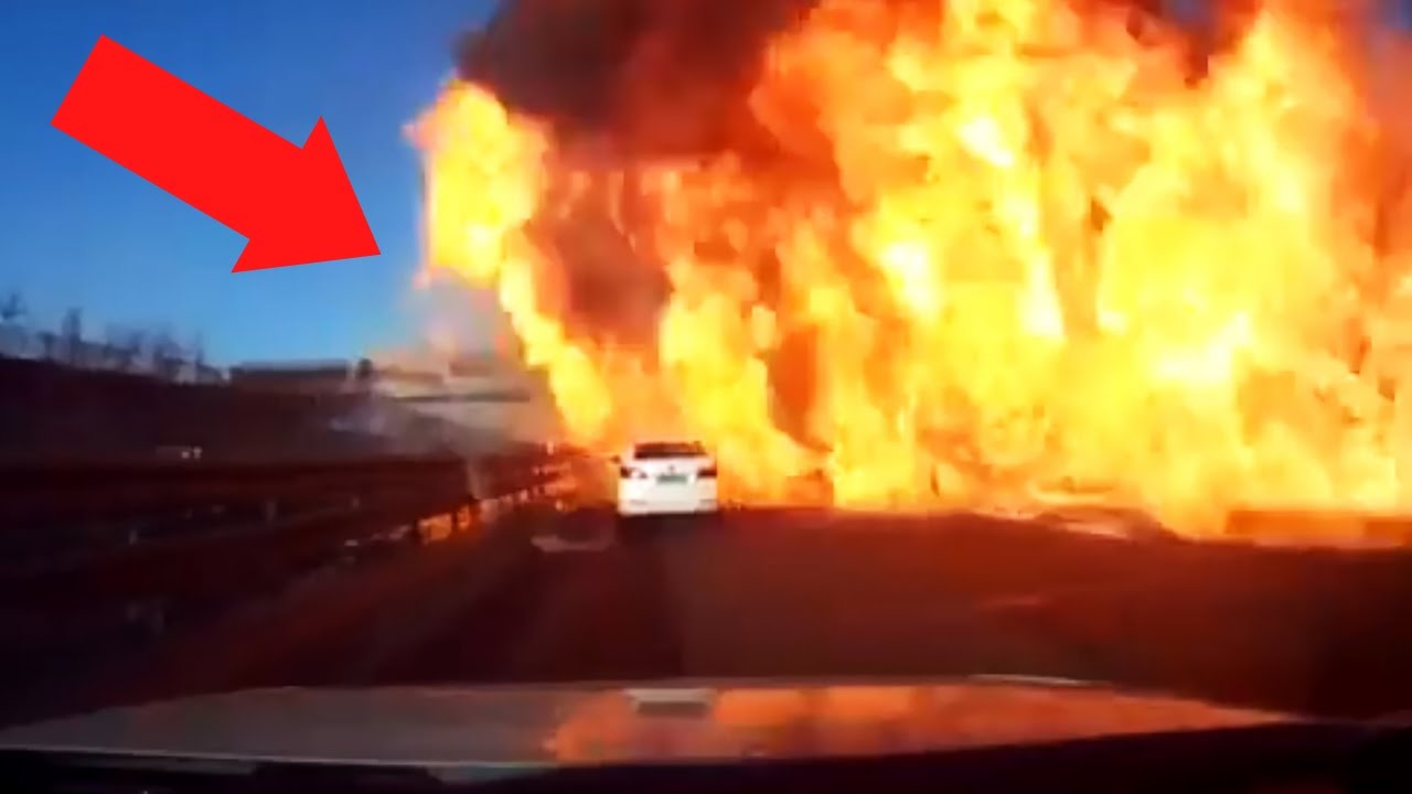 IDIOTS IN CARS 13 / HIGHWAY EXPLOSION