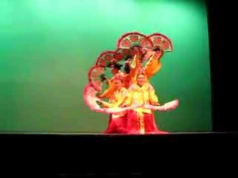 UMICH KSA Culture Show 2008 - Korean Fan Dance