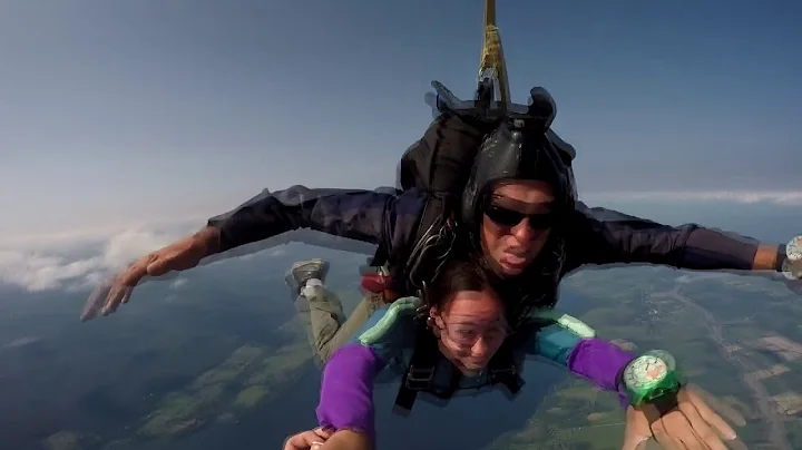 Alison Pike - Skydives at Vermont Skydiving Advent...