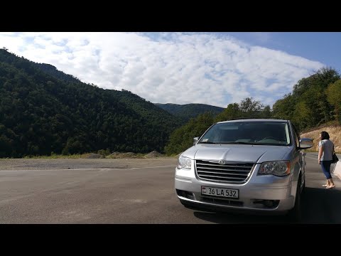 Video: Koľko litrov ropy spotrebuje Chrysler Town and Country 2006?