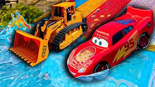 Disney Pixar Cars falling into deep pool, Lightning McQueen, Tow Mater, Mack, Sally, Francesco